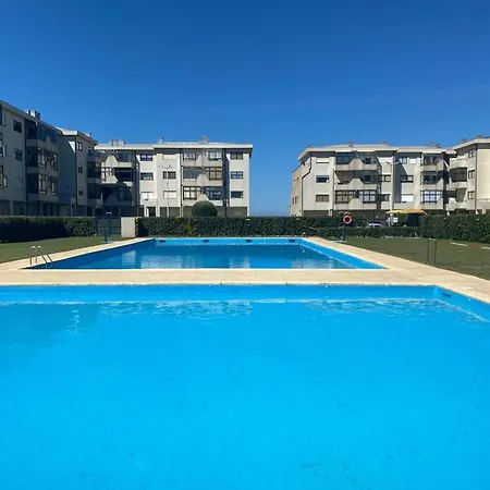 Beachfront Apartment With Sea View Azurara Exterior photo